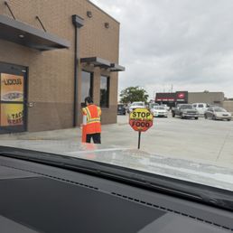 Drive thru Drive thru