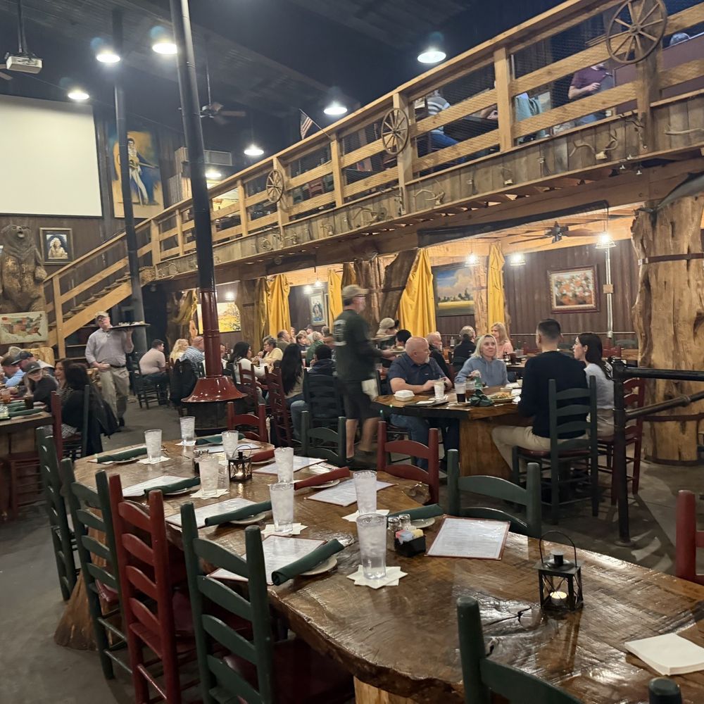 Marshall Steakhouse - Steakhouses Near Me - Holly Springs, Mississippi