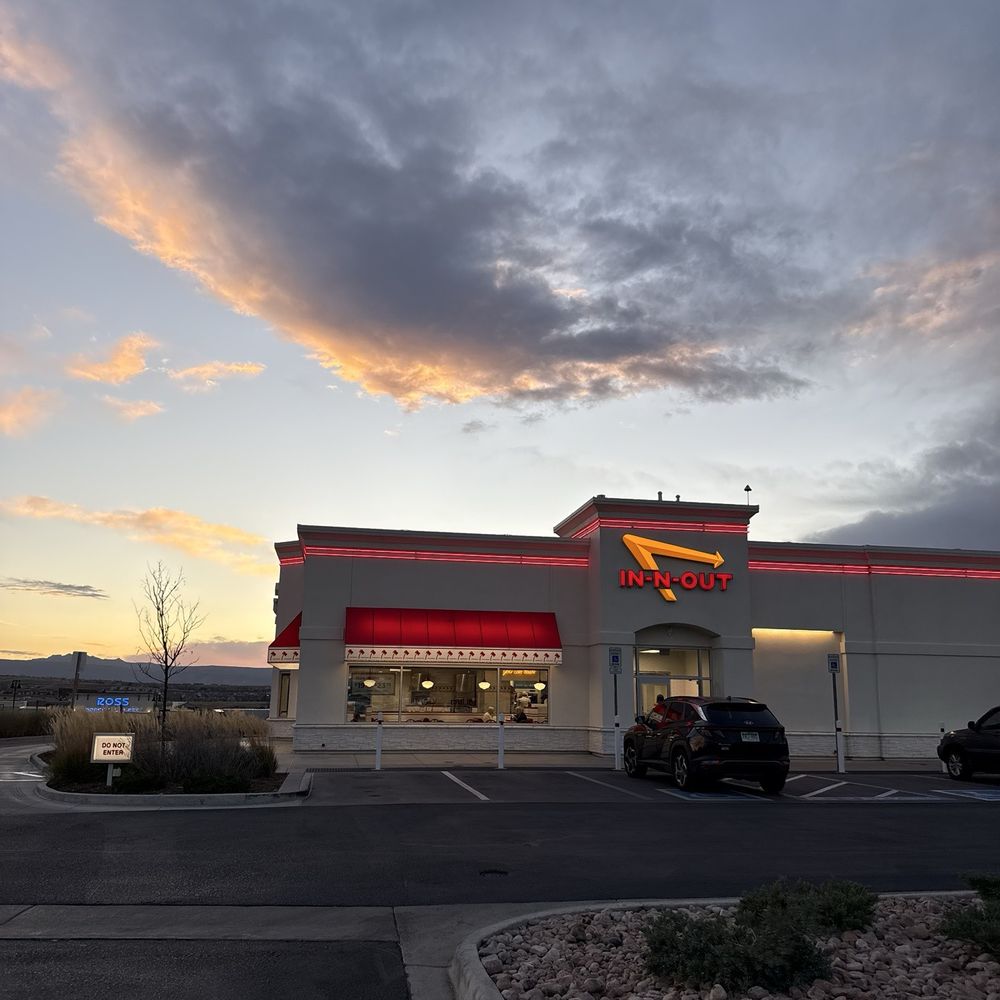 In-N-Out Burger - Outside - Burgers Near Me - Castle Rock, Colorado In-N-Out Burger - Outside - Burgers Near Me - Castle Rock, Colorado