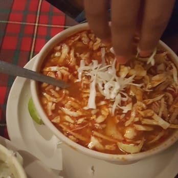 Cenaduria Blas - Pozole rojo - Mexican Near Me - Querétaro, QUE Cenaduria Blas - Pozole rojo - Mexican Near Me - Querétaro, QUE