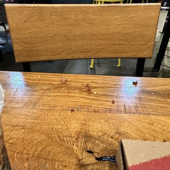 MOD Pizza - Dirty tables - Fast Food Near Me - Prosper, Texas