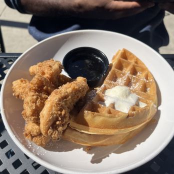 Frog & the Hen - Chicken & Waffles - Southern Near Me - Augusta, Georgia Frog & the Hen - Chicken & Waffles - Southern Near Me - Augusta, Georgia