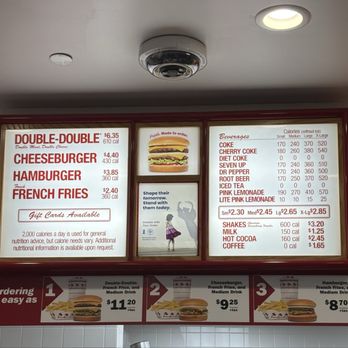 In-N-Out Burger - Burgers Near Me - El Segundo, California