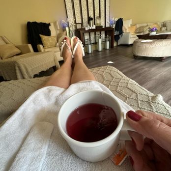 Blue Harmony Spa - My Aroma Massage and Body Wrap with Olga was divine and Ruby and Sapphire Mani/Pedi with Rebecca was exquisite.  Rebecca's attention to deta - Day Spas Near Me - Orlando, Florida