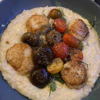 Mala Ocean Tavern - Scallops and risotto. - Seafood Near Me - Lahaina, Hawaii Mala Ocean Tavern - Scallops and risotto. - Seafood Near Me - Lahaina, Hawaii