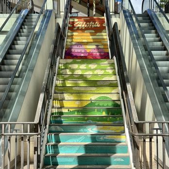 Ala Moana Center - Shopping Centers Near Me - Honolulu, Hawaii
