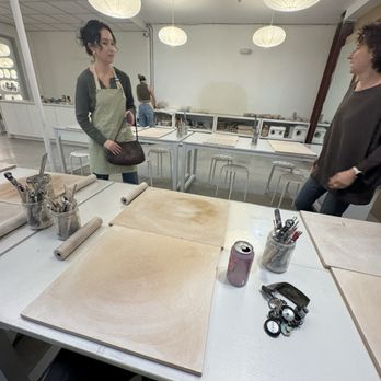 Two Faced Ceramics - Art Classes Near Me - West Hollywood, California Two Faced Ceramics - Art Classes Near Me - West Hollywood, California