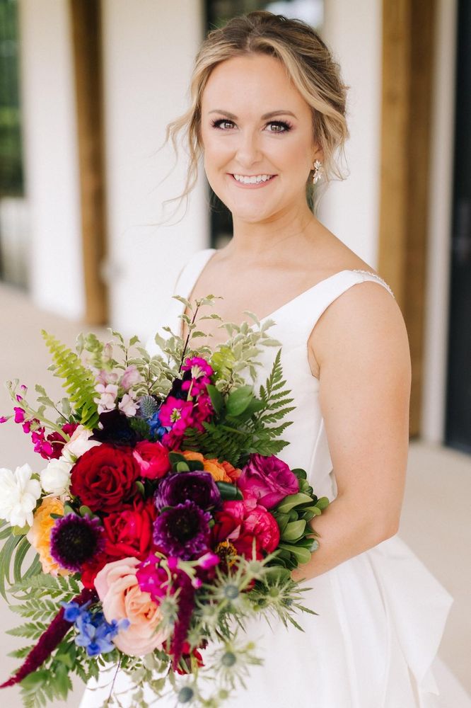 DAHLIAS FLORAL DESIGN & VINTAGE DECOR Updated October 2024 31