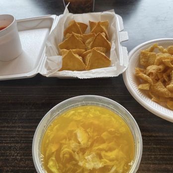 Eating Time - S02. Egg Drop Soup A4. Crab Rangoon (6) - Asian Fusion Near Me - Birmingham, Alabama