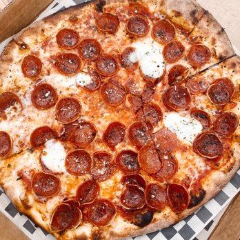 Hawt Pizza Co. - Classic pepperoni pizza - Pizza Near Me - Albuquerque, New Mexico