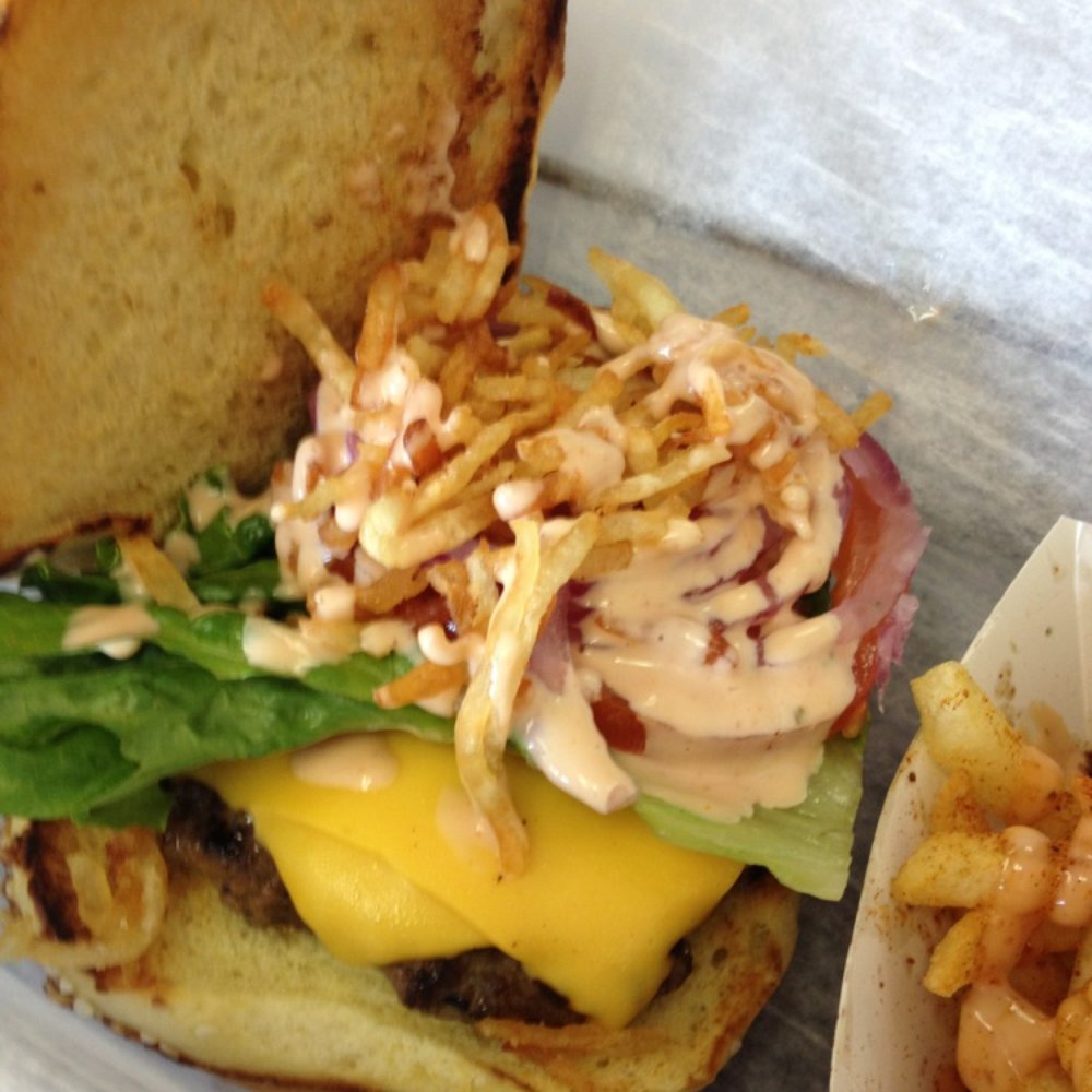 PINCHO - Delicious but a bit small - Burgers Near Me - Miami, Florida PINCHO - Delicious but a bit small - Burgers Near Me - Miami, Florida