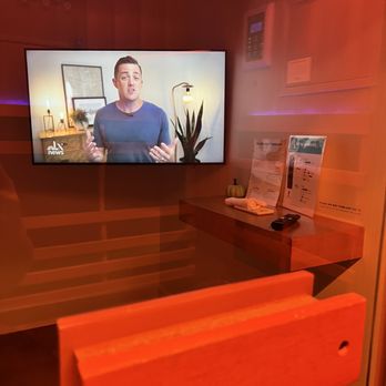 Perspire Sauna Studio - Providence Park - Netflix, Hulu & Cable TV in private rooms - Saunas Near Me - Charlotte, North Carolina