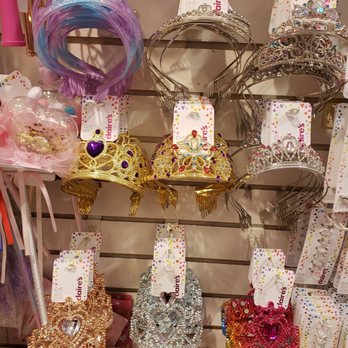 Claire's Boutiques - Piercing Near Me - Glendale, Arizona Claire's Boutiques - Piercing Near Me - Glendale, Arizona