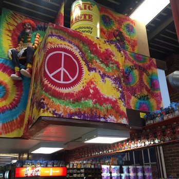 Candy Heaven - Candy Stores Near Me - Sacramento, California