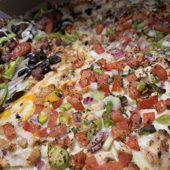 High Five Pizza - A close up of the XL - Pizza Near Me - San Jose, California High Five Pizza - A close up of the XL - Pizza Near Me - San Jose, California