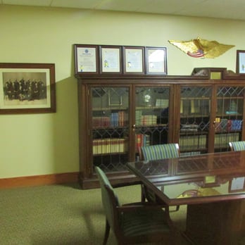 FALMOUTH PUBLIC LIBRARY - Updated October 2025 - 34 Photos - 300 Main ...