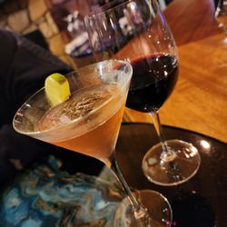 Raven's Den Steakhouse & Taproom