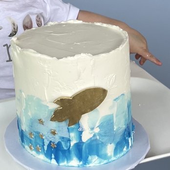 Layered Cakes + Bakes - Smash cake - Custom Cakes Near Me Layered Cakes + Bakes - Smash cake - Custom Cakes Near Me