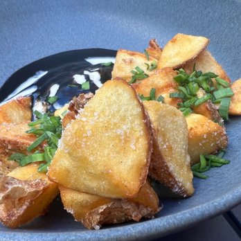 Pomet - Potatoes - New American Near Me - Oakland, California
