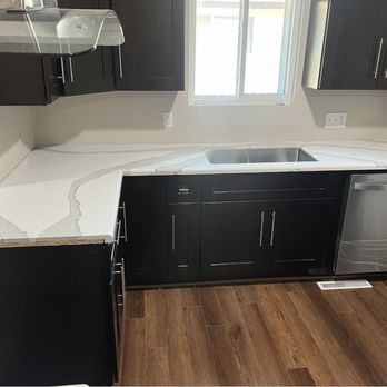 Freedom Granite & Stone - Countertop Installation Near Me - Shallowater, Texas