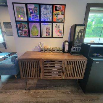 Cosmic Cafe + Smoothie Bar - Juice Bars & Smoothies Near Me - Newtown, Connecticut