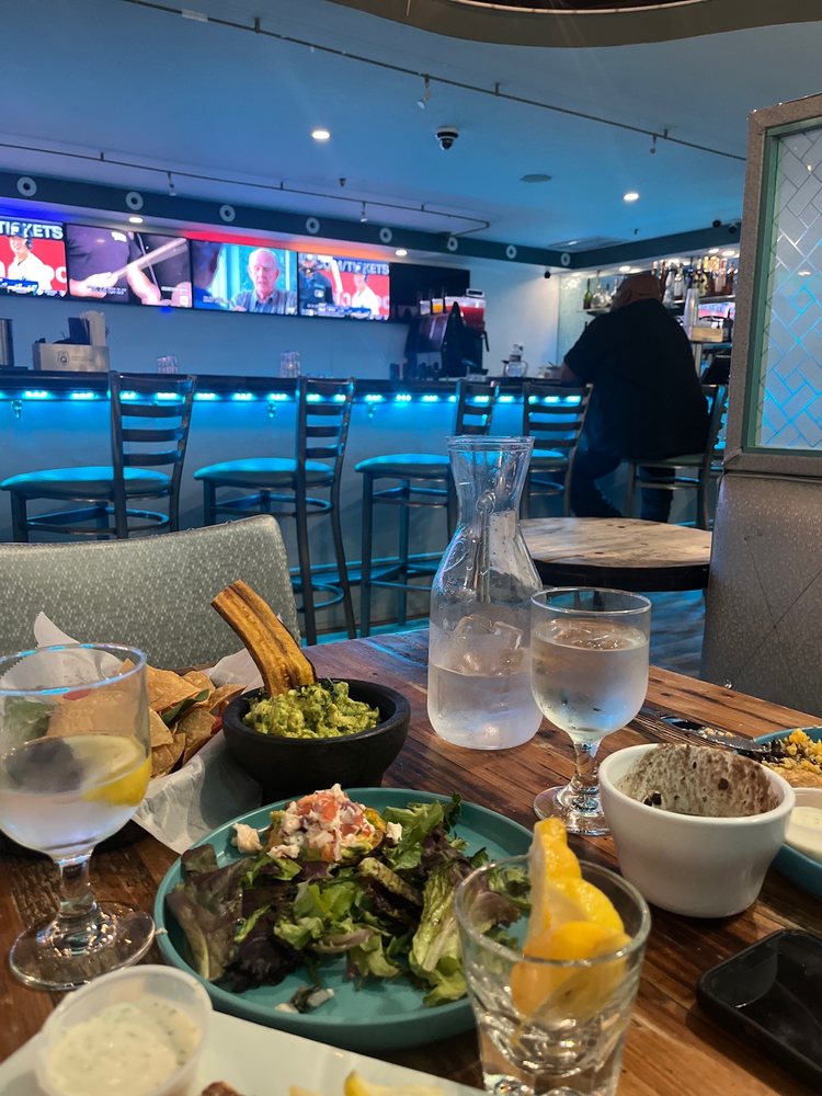 Izlas Latin Cuisine