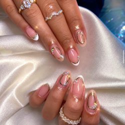 Lavue Nail Lounge