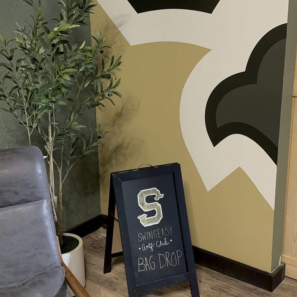 The Swingeasy - Cute decor - Golf Near Me - Costa Mesa, California The Swingeasy - Cute decor - Golf Near Me - Costa Mesa, California
