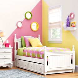 Raymour & Flanigan Furniture and Mattress Store