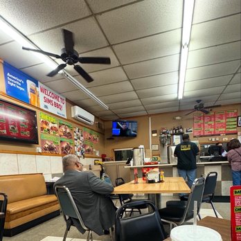 Sim's Bar-B Que - Inside - Barbeque Near Me - Little Rock, Arkansas Sim's Bar-B Que - Inside - Barbeque Near Me - Little Rock, Arkansas