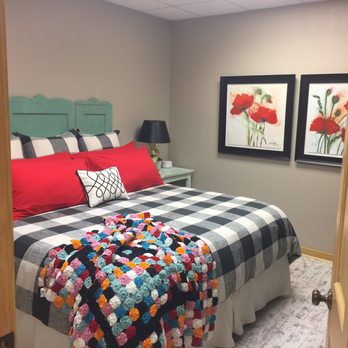 Fall Farm Bed & Breakfast - Cottage room - Hotels Near Me - Golden, Texas Fall Farm Bed & Breakfast - Cottage room - Hotels Near Me - Golden, Texas
