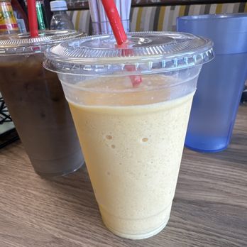 Sweet Desert Cafe - mango smoothie (yes i drank some) - Cafes Near Me - Tempe, Arizona