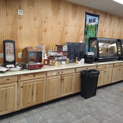 New Meadows Superstop - Doesn't look outrageous appetizing, a good gas station grab and go tho