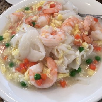 Wing Kee - Flat noodles with shrimp and egg sauce - Cantonese Near Me - Houston, Texas Wing Kee - Flat noodles with shrimp and egg sauce - Cantonese Near Me - Houston, Texas