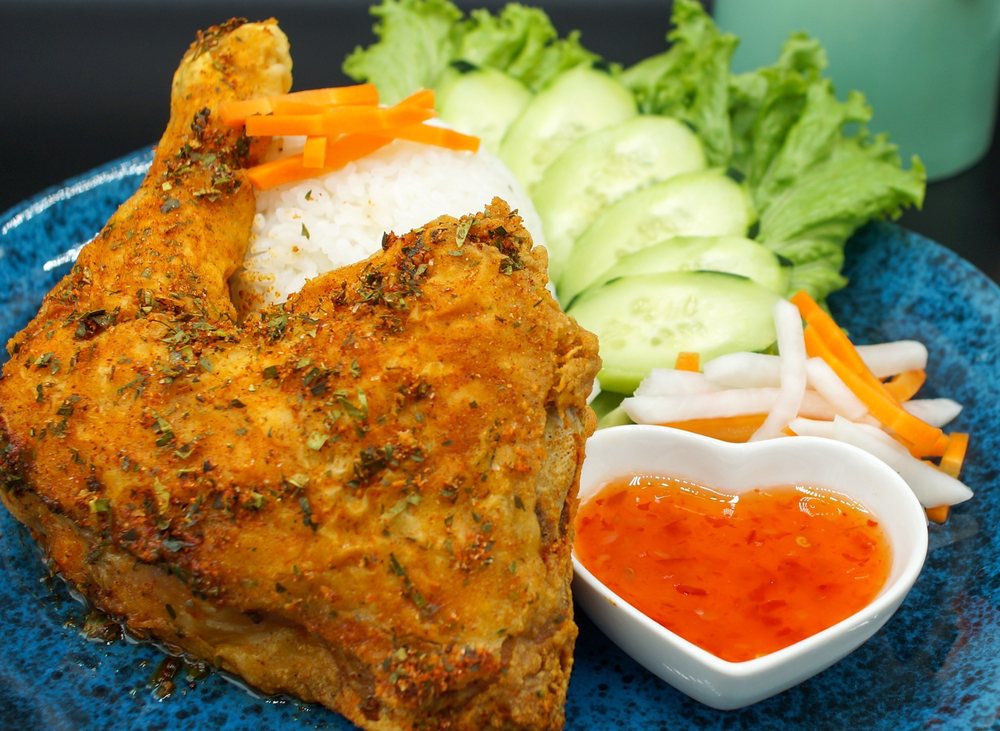 RED KITCHEN Updated January 2025 74 Photos & 54 Reviews 10950