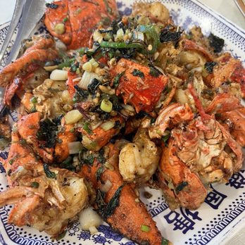 Seafood Palace - Boston lobster house special black pepper with basil - Seafood Near Me - Monterey Park, California Seafood Palace - Boston lobster house special black pepper with basil - Seafood Near Me - Monterey Park, California