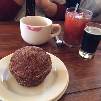 The Publican - Apple cider doughnut muffin - New American Near Me - Chicago, Illinois
