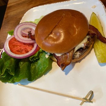 Seed to Table - Ah , lunch has arrived ... Smash Burger - Grocery Near Me - Naples, Florida