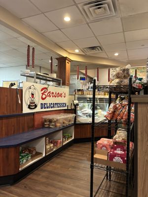 Hymie's by null