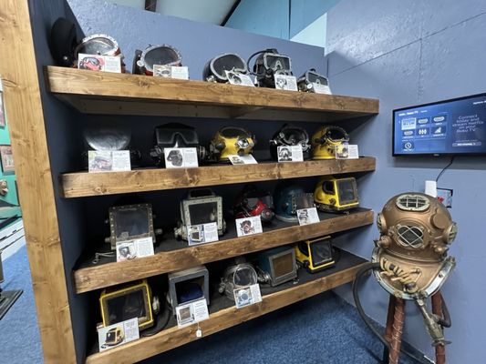 Man in the Sea Museum by null