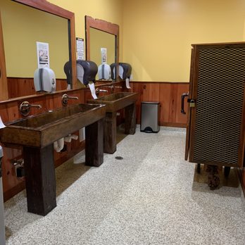 Middendorfs - Slidell - Seafood Near Me - Slidell, Louisiana