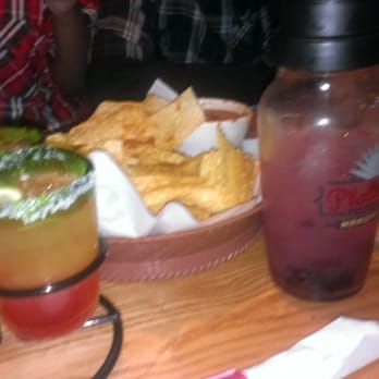 Chili's - Bars Near Me - Fontana, California