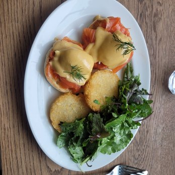 Maxine's Cafe & Bar - Bars Near Me - Vancouver, British Columbia Maxine's Cafe & Bar - Bars Near Me - Vancouver, British Columbia