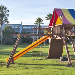 Sunnyside Beach & Tennis Resort