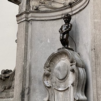 Manneken Pis - Landmarks & Historical Buildings Near Me - Brussels, BRU