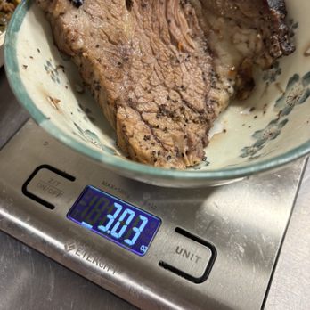 Briskets and Gravy - Food Trucks Near Me - Fairview, Oregon