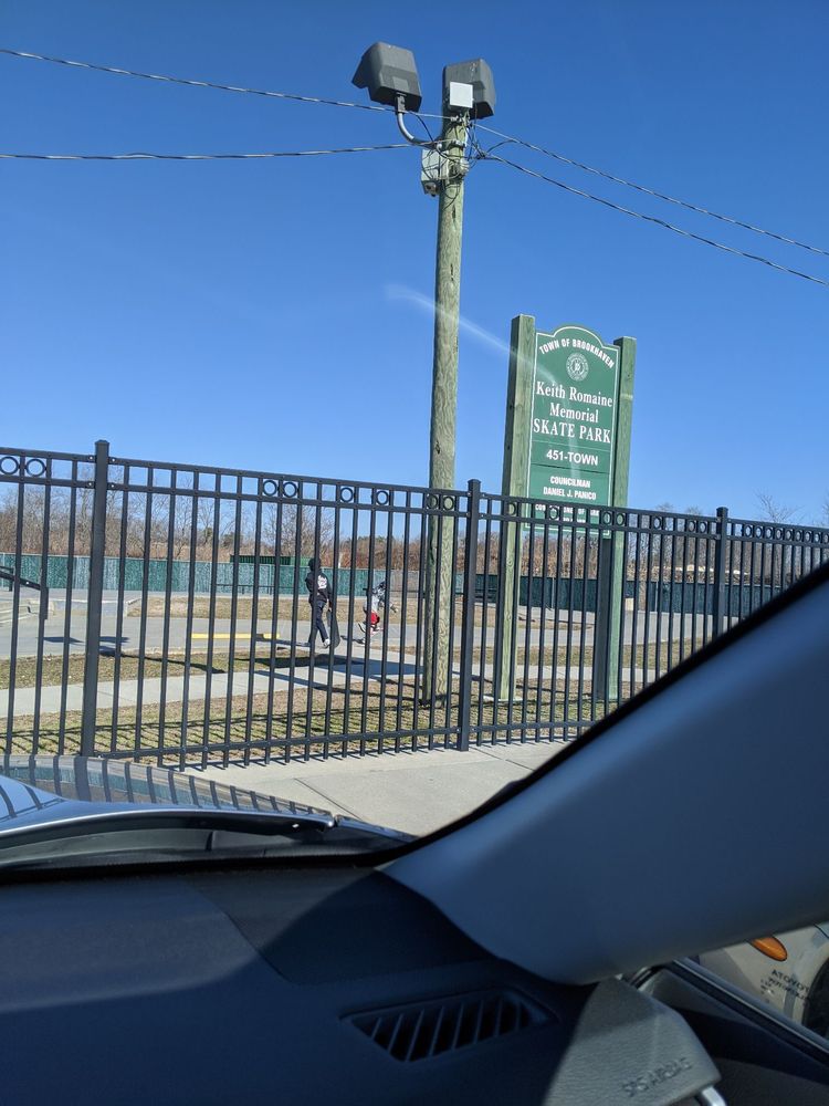 MASTIC SKATEPARK Updated October 2024 300 Mastic Beach Rd, Mastic