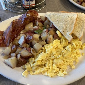 Pacific Southern - Breakfast plate with scrambled eggs/red potato's/bacon - Southern Near Me - Tacoma, Washington Pacific Southern - Breakfast plate with scrambled eggs/red potato's/bacon - Southern Near Me - Tacoma, Washington