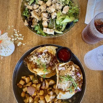 Pradera Brunch - Mexican salad & Huevos Rancheros - Breakfast & Brunch Near Me - Baldwin Park, California Pradera Brunch - Mexican salad & Huevos Rancheros - Breakfast & Brunch Near Me - Baldwin Park, California