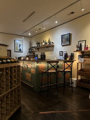 Madeline's Restaurant & Wine Cellar by null